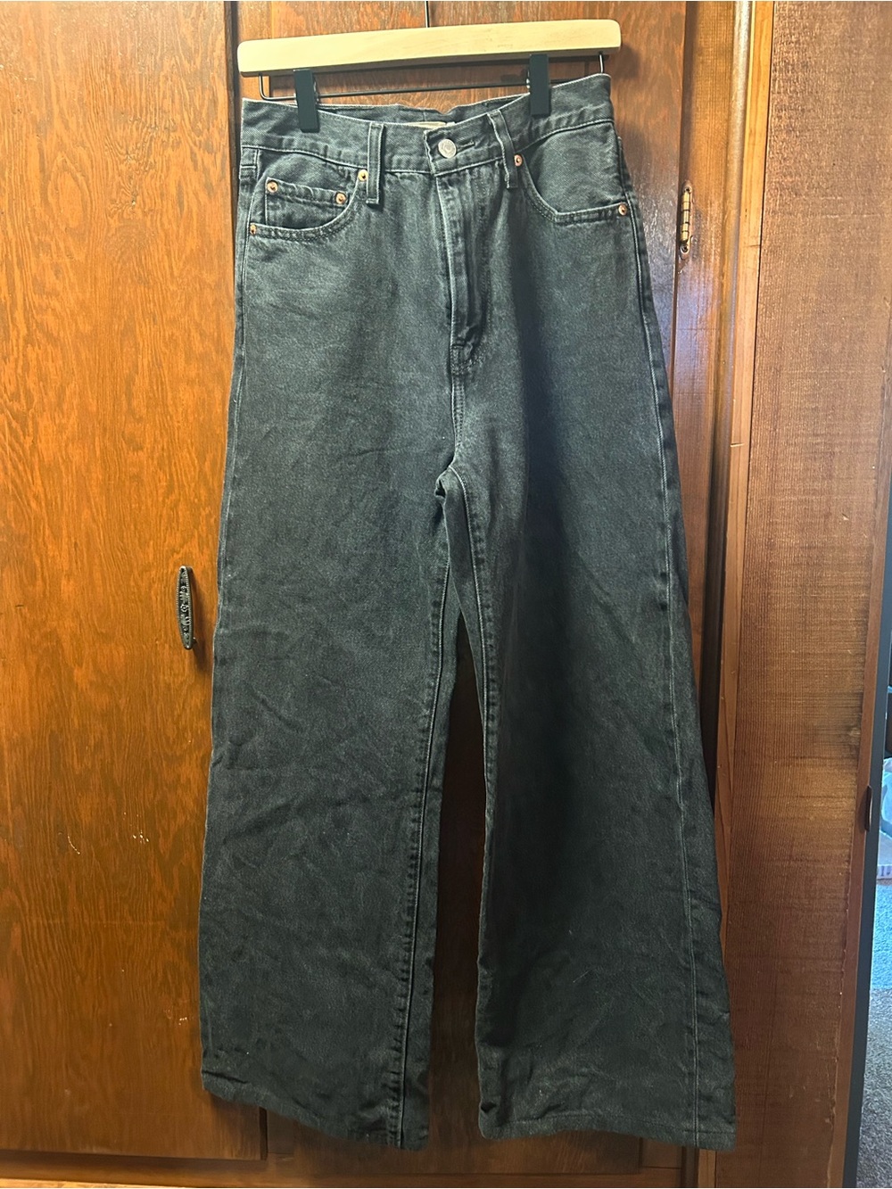 Levi’s Ribcage Wide-Leg Jeans